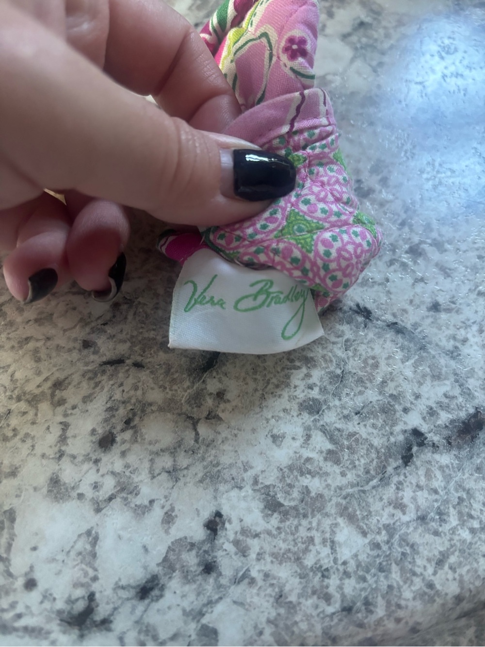 Vera Bradley eye glass case - retired print - Picture 2 of 4